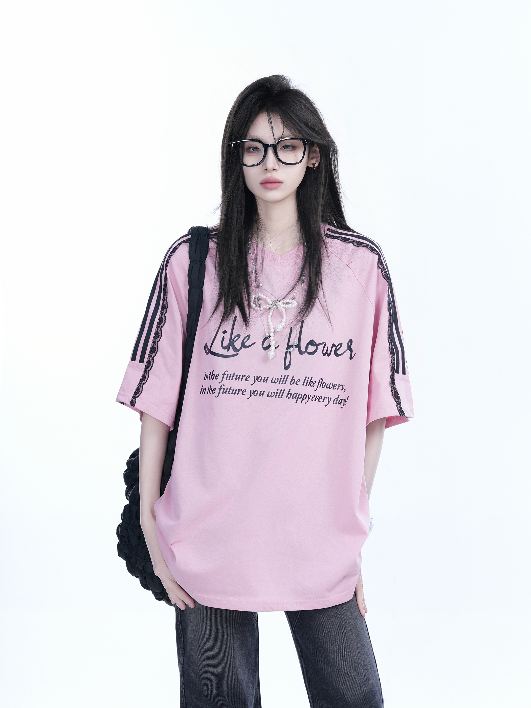 Lace Splicing Pearl Bow Short Sleeve T-Shirt for Women, Loose Half Sleeve Top, Elegant 90s-Inspired Fashion