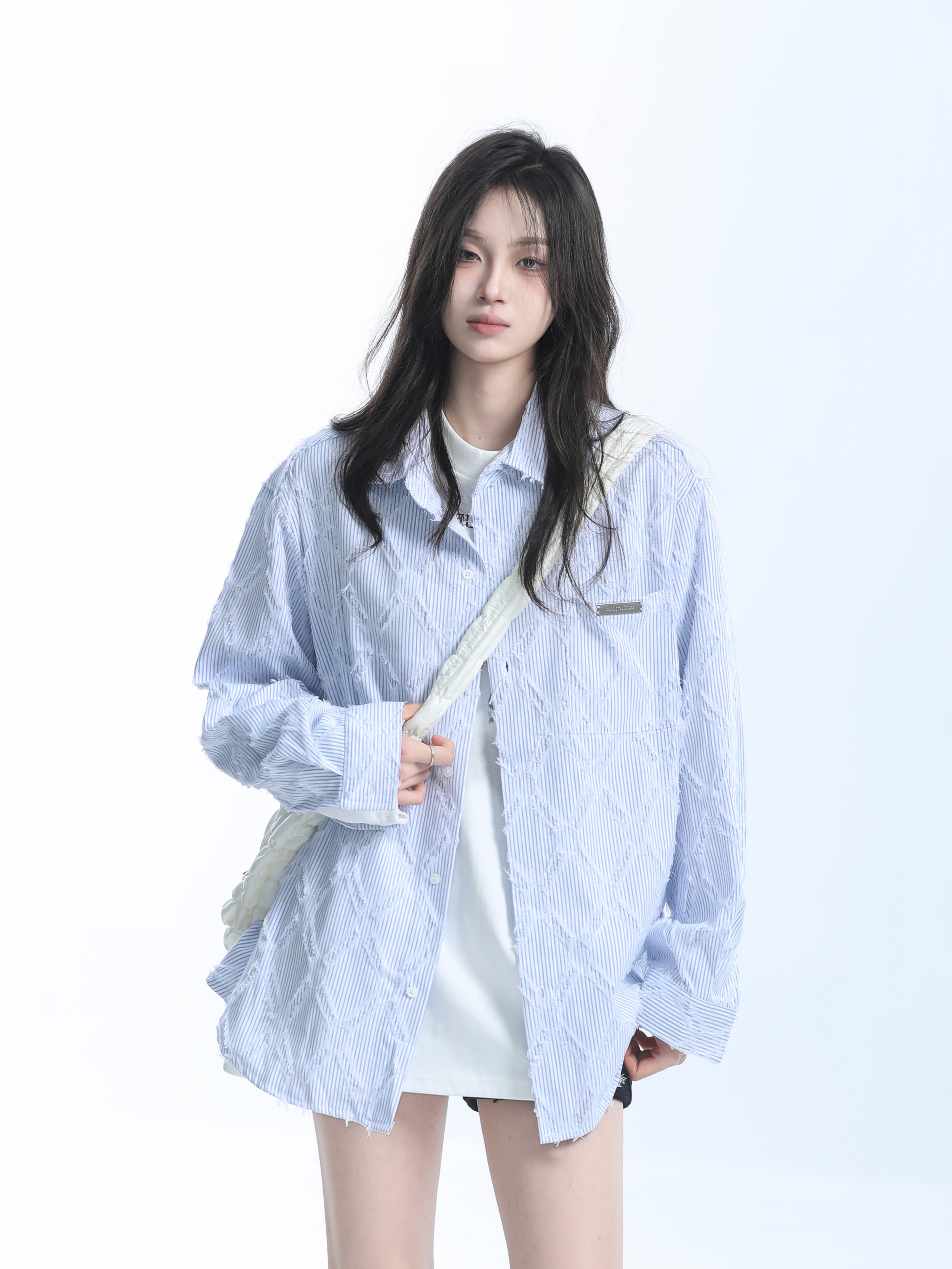 Light Blue Diamond-Patterned Brushed Long Sleeve Shirt for Women - Unique Loose Fit, Chic Casual Style