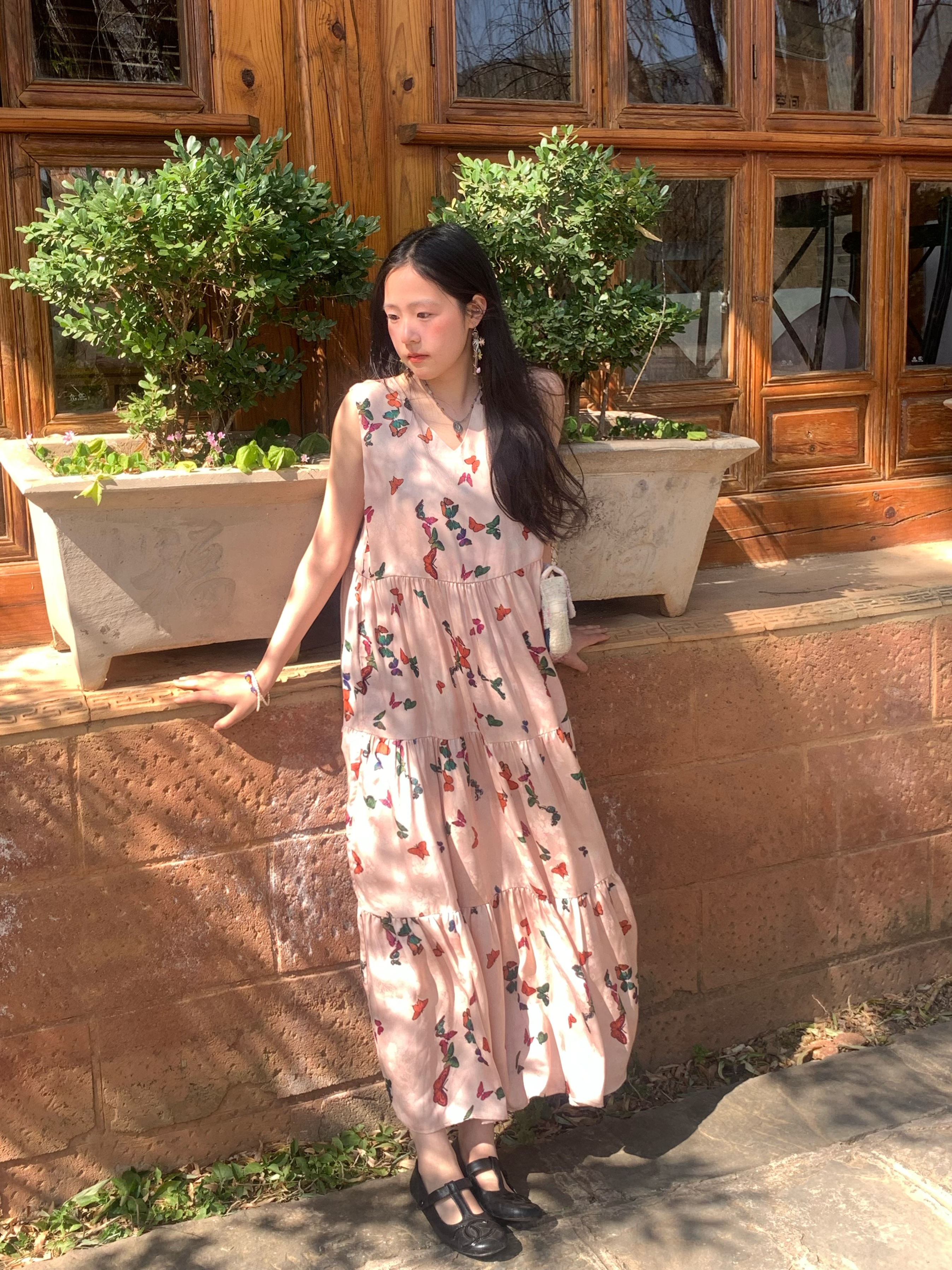 Light Spring Mountains Retro Floral Maxi Dress for Women - Loose V-Neck Sleeveless Long Dress, Perfect for Summer 90s & Y2K Style