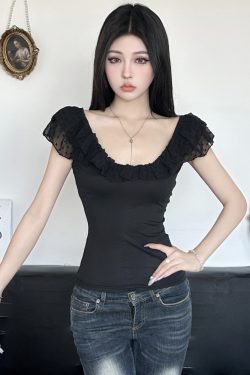 Low-Neck Ruffled Backless Short Tank Top for Women with Flutter Sleeves - Romantic French Vacation Style, Slim Fit