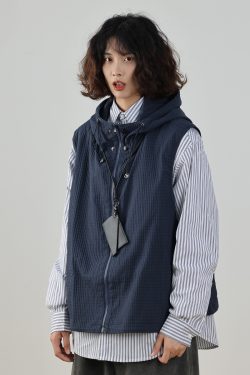 Men's Japanese Spring Hooded Vest - Loose Sleeveless Jacket for City Boy Outdoor Style