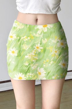 Midsummer Floral Bodycon Mini Skirt for Women, Low Waist Vacation Skirt in Vibrant Colors, Perfect for 90s or Y2K Style
