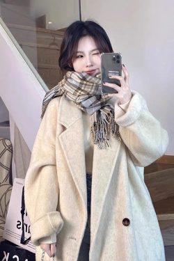 Oatmeal Cashmere Coat for Women, Mid-Length 2024 Winter Korean Style High-End Down Jacket with Thick Inner Lining Outerwear