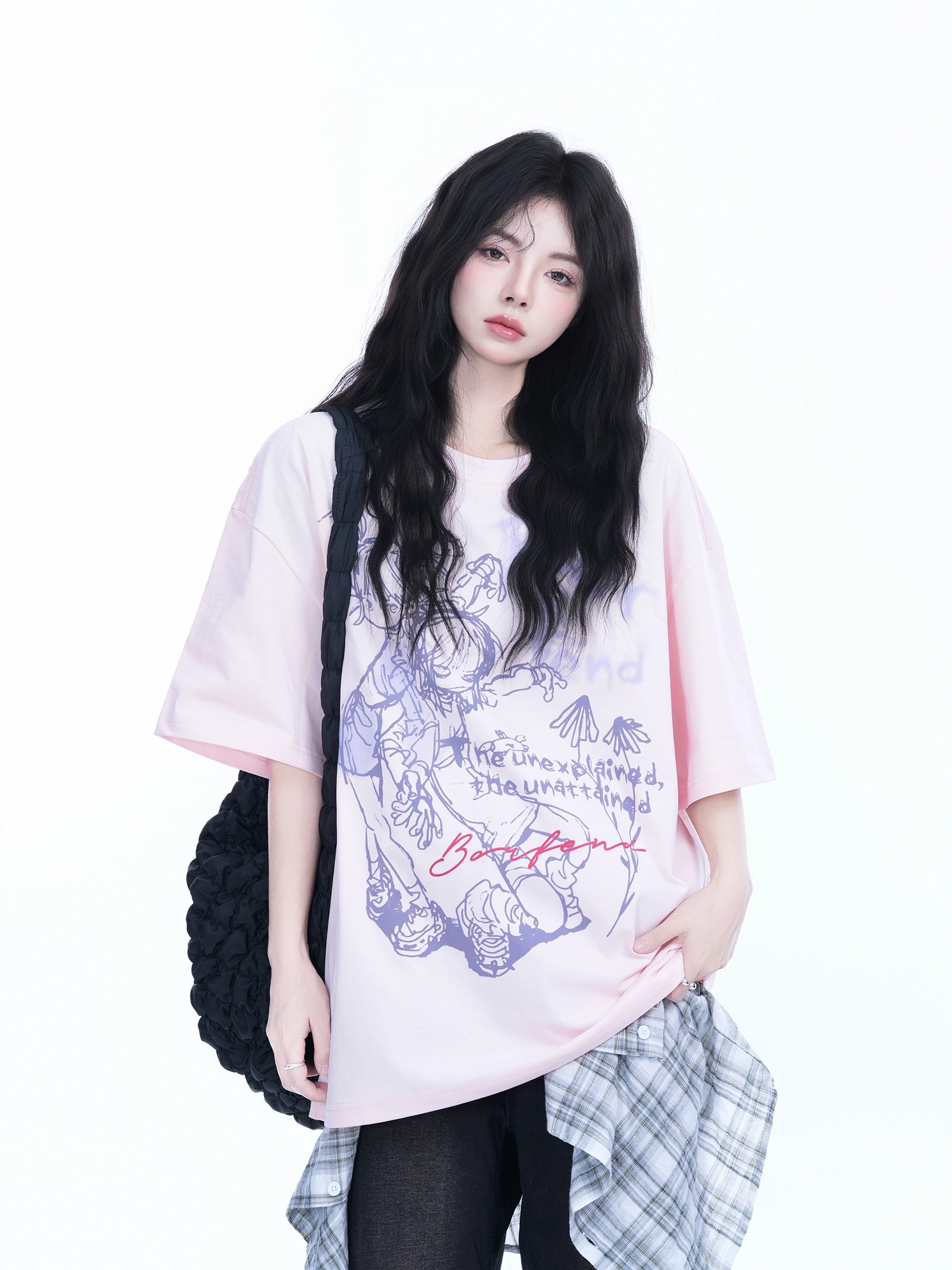 Oversized Black Short Sleeve T-Shirt for Women - American Street Style, Casual Cotton Tee with "Sit and Eat Until the Mountains Are Empty" Print