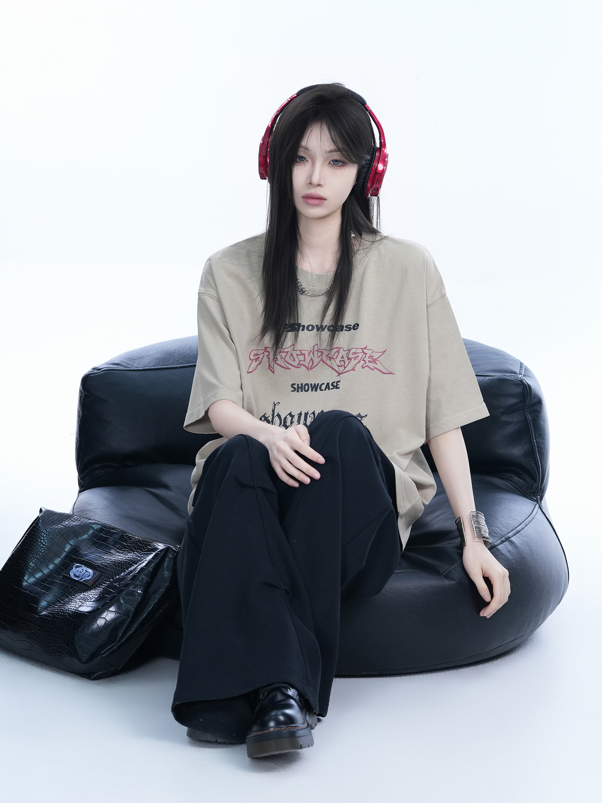 Oversized Black Short-Sleeve T-Shirt for Women - American Street Style, Casual Loose Fit, Y2K Fashion, Graphic Tee