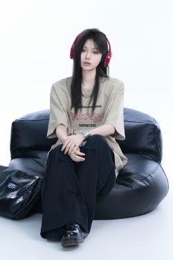 Oversized Black Short-Sleeve T-Shirt for Women - American Street Style, Casual Loose Fit, Y2K Fashion, Graphic Tee