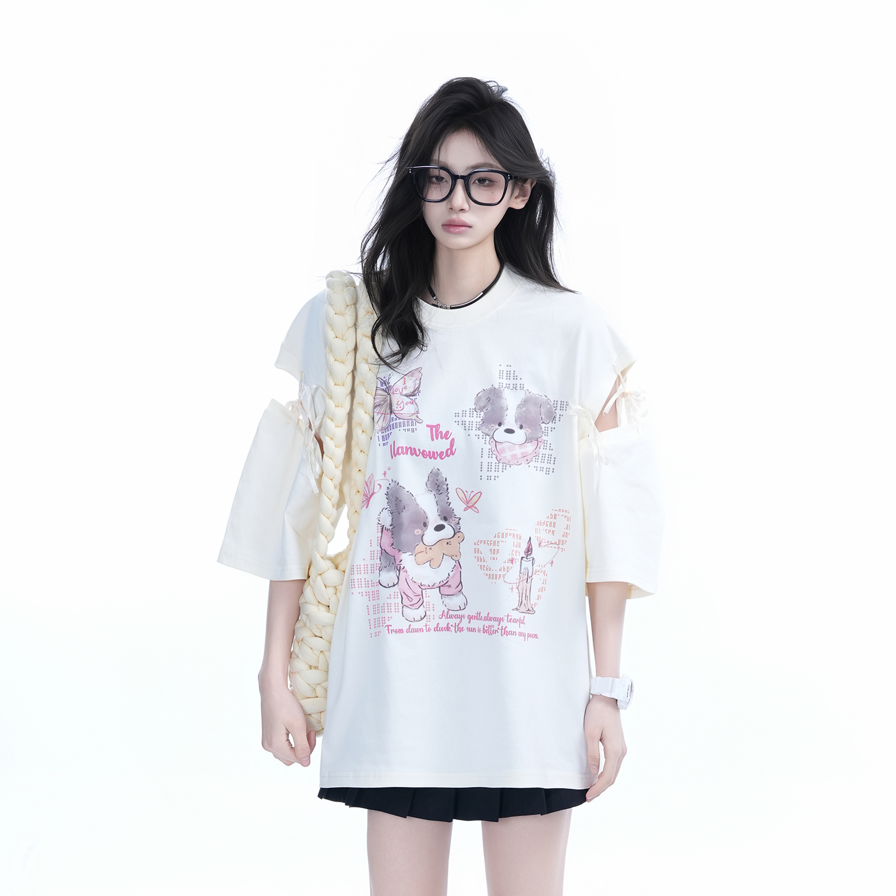 Oversized Cute Bow Half-Sleeve T-Shirt for Women - Sweet Short-Sleeve Tee with Mountain Graphic, Trendy Casual Style