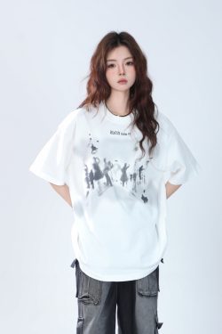 Oversized Hip Hop T-Shirt for Women - 