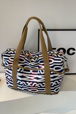 Oversized Nylon Travel Bag for Clothes, Suitcase with Pull Rod, Short Business Trip & Maternity Hospital Bag for Women