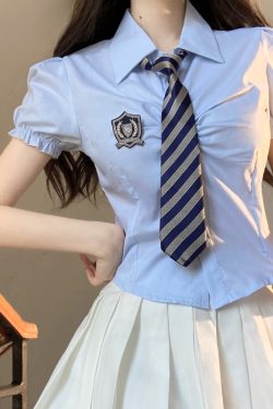 Petite Puff Sleeve JK Uniform Set with Waist-Defined Short Sleeve Shirt and Pudding Bear Design for Summer Women’s Fashion