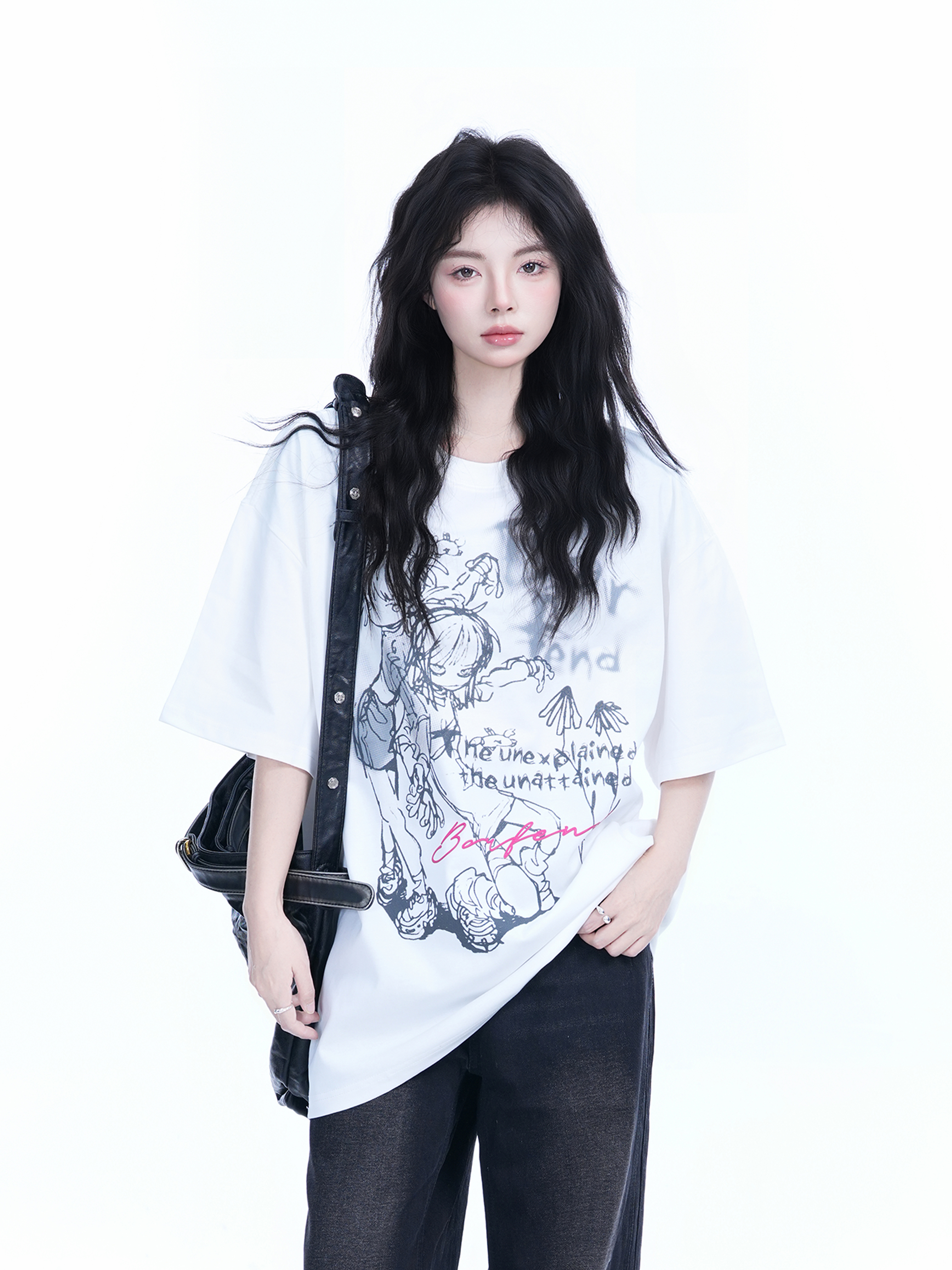 Pink Oversized Short-Sleeve T-Shirt for Women - American Dark Style, Summer Casual, Loose Fit with "Sit and Eat Until the Mountains Are Empty" Print