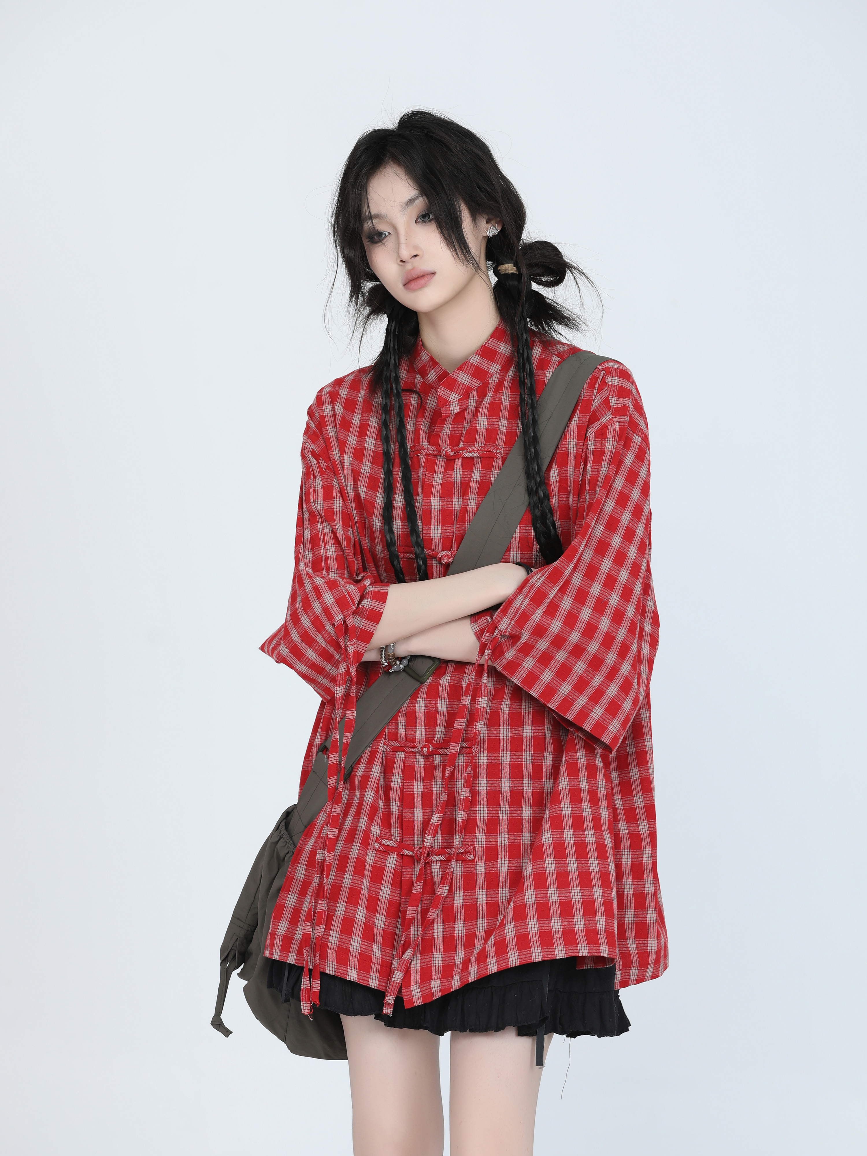 Retro Chinese-Style Red Plaid Short Sleeve Shirt for Women - Unique Loose Fit, Vintage-Inspired Fashion