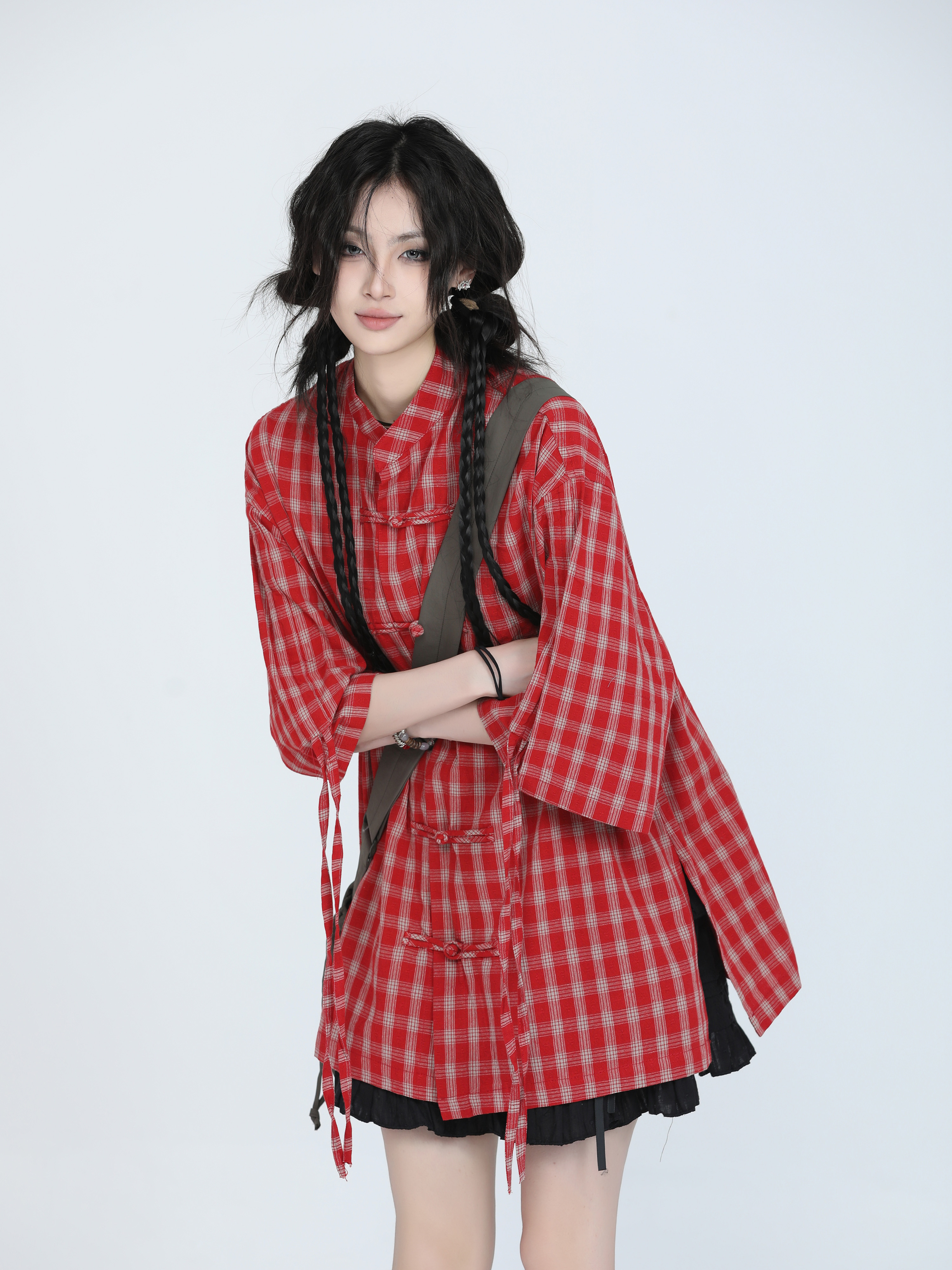 Retro Chinese-Style Red Plaid Short Sleeve Shirt for Women - Unique Loose Fit, Vintage-Inspired Fashion