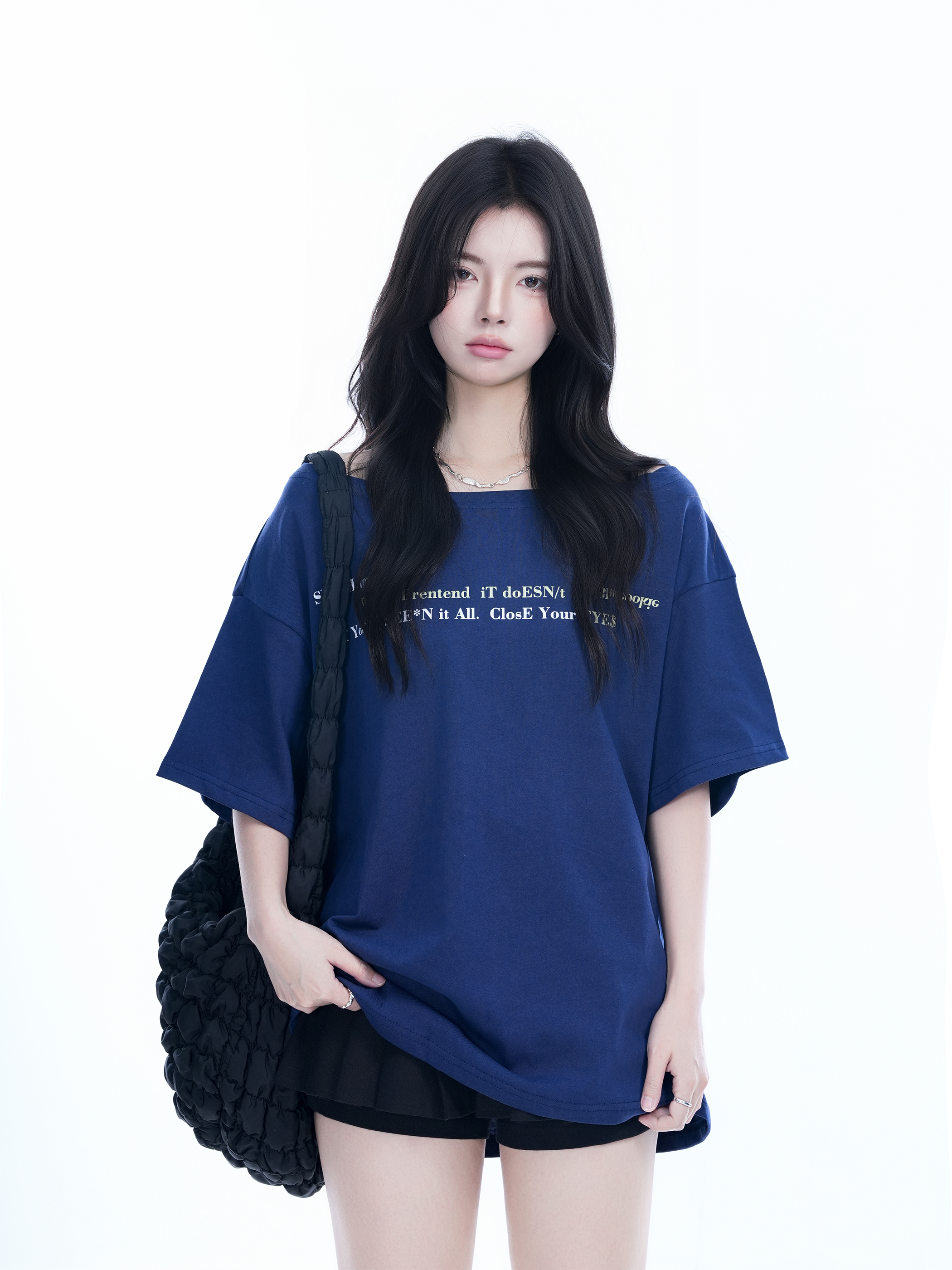 Sexy Halter Top and White Off-Shoulder Short Sleeve T-Shirt Two-Piece Set for Women - Trendy Loose Half-Sleeve Style