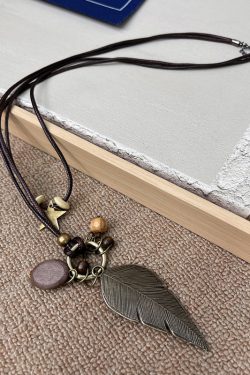 Stylish Titanium Steel Necklace for Men - Japanese High-End Design, Colorfast City Boy Accessory, Modern Urban Fashion