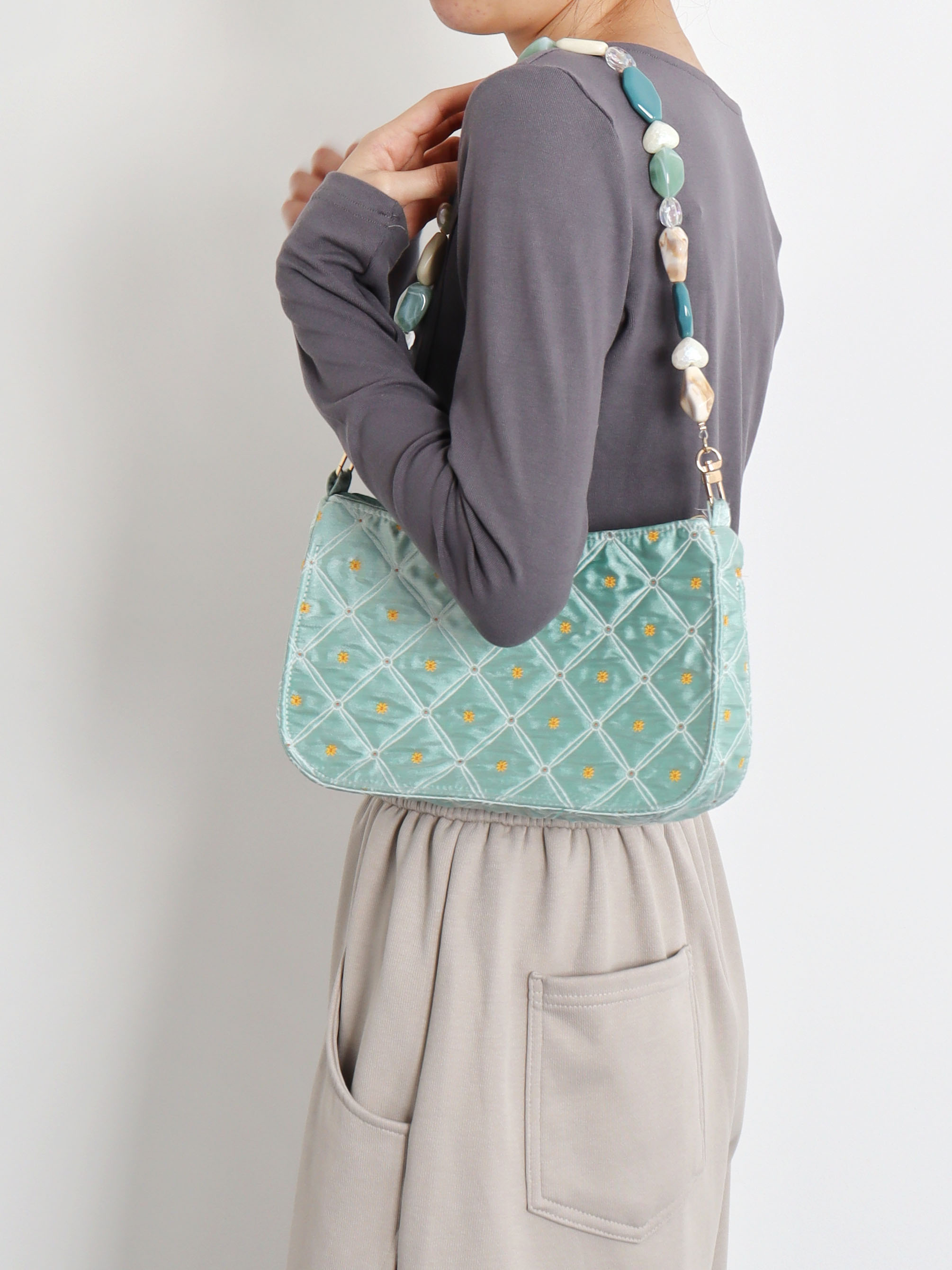 Summer Fresh Retro Green Beaded Crossbody Bag for Women - Artistic Texture Underarm Bag, Original Niche Design
