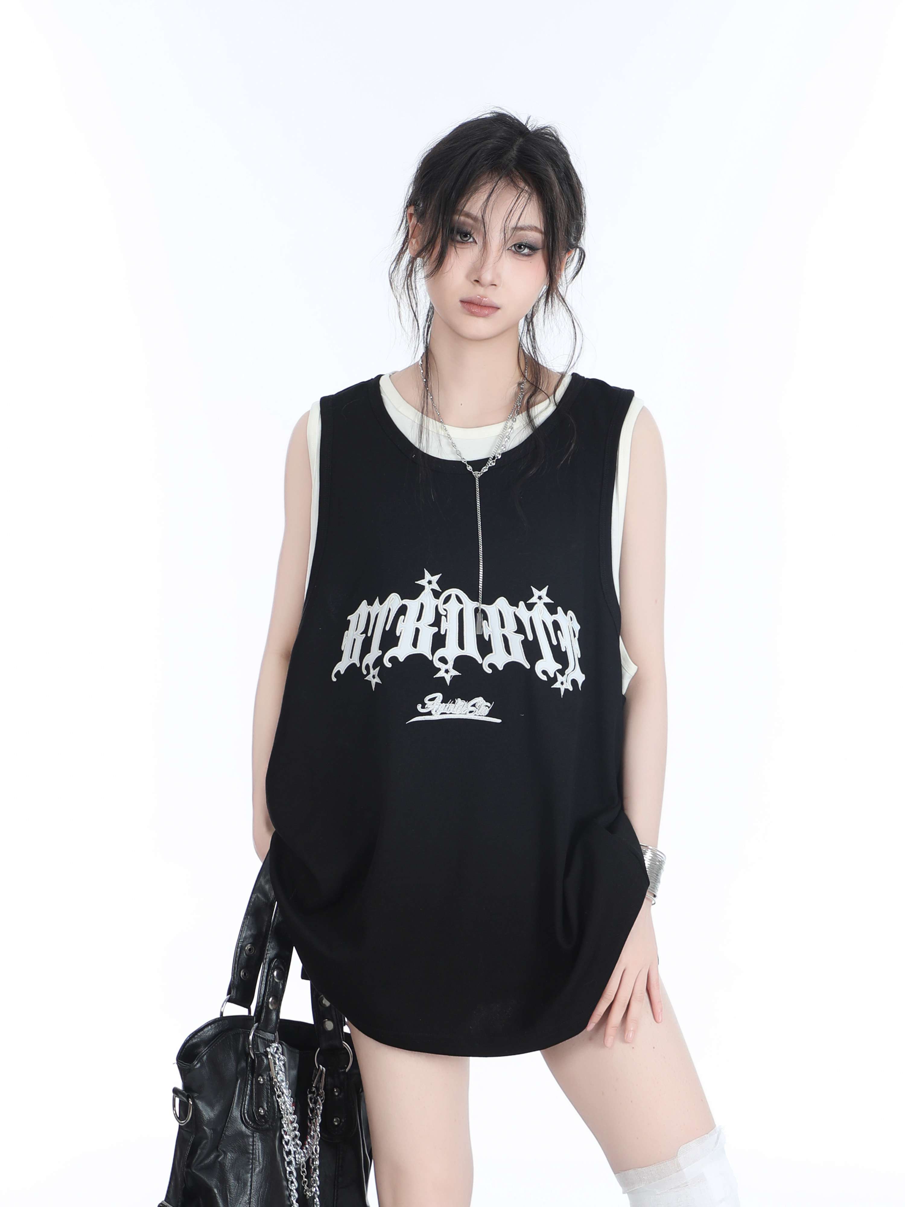 Summer Women's Loose Sports Sleeveless Top - Embroidered Fake Two-Piece Vest with "Sit and Eat Until the Mountains Are Empty" Design