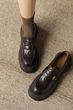 Thick-Soled Handcrafted Sheepskin Lazy Loafers for Women - College Style Leather Flats, Non-Luxury Parisian Design
