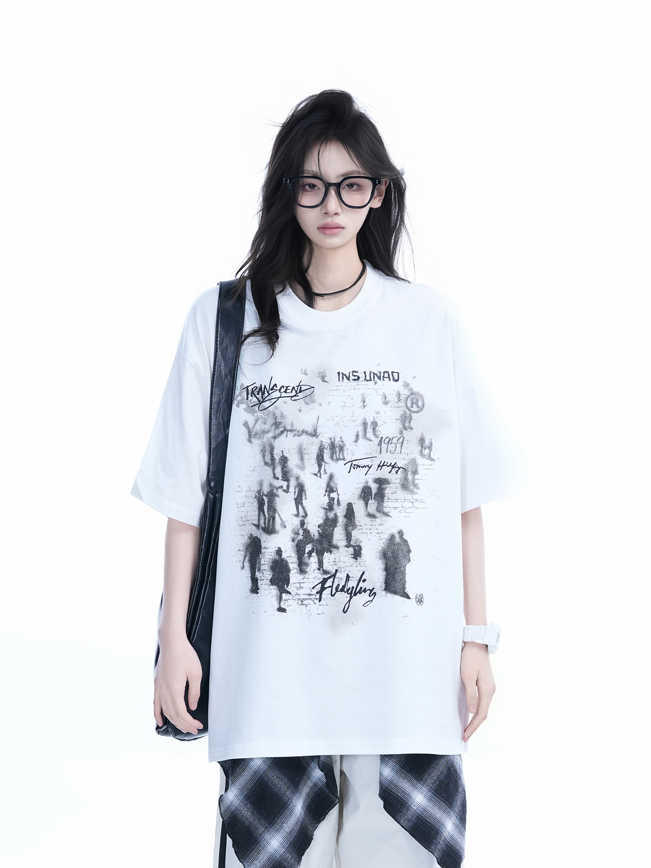 Trendy American Street Style Graffiti T-Shirt for Women, Loose Fit Boyfriend Style, Pure Cotton, Summer Short Sleeve Top
