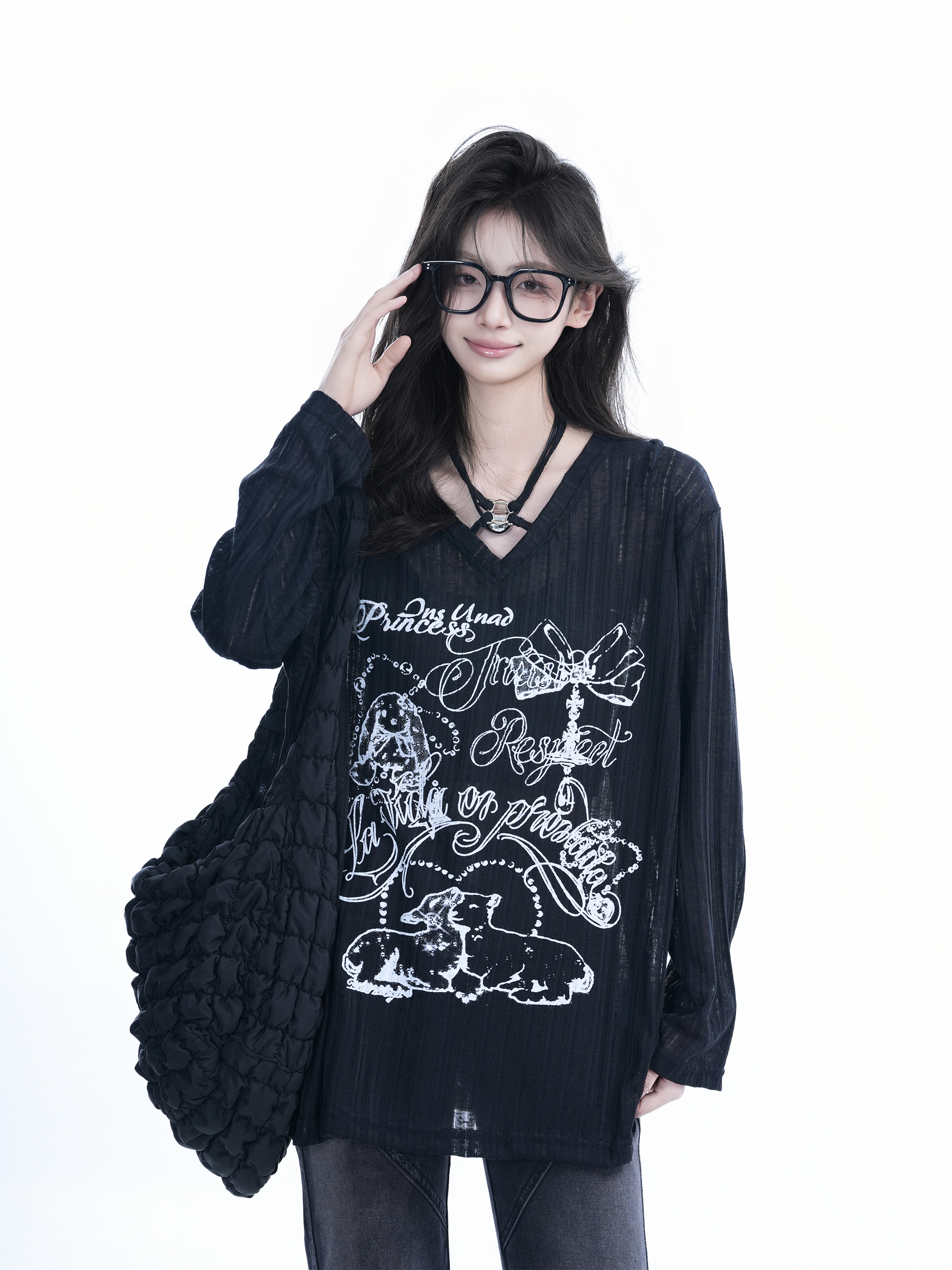 Trendy Black Long Sleeve Graffiti Neck-Covering Sunscreen Shirt for Women - Sweet Cool Spicy Girl Style