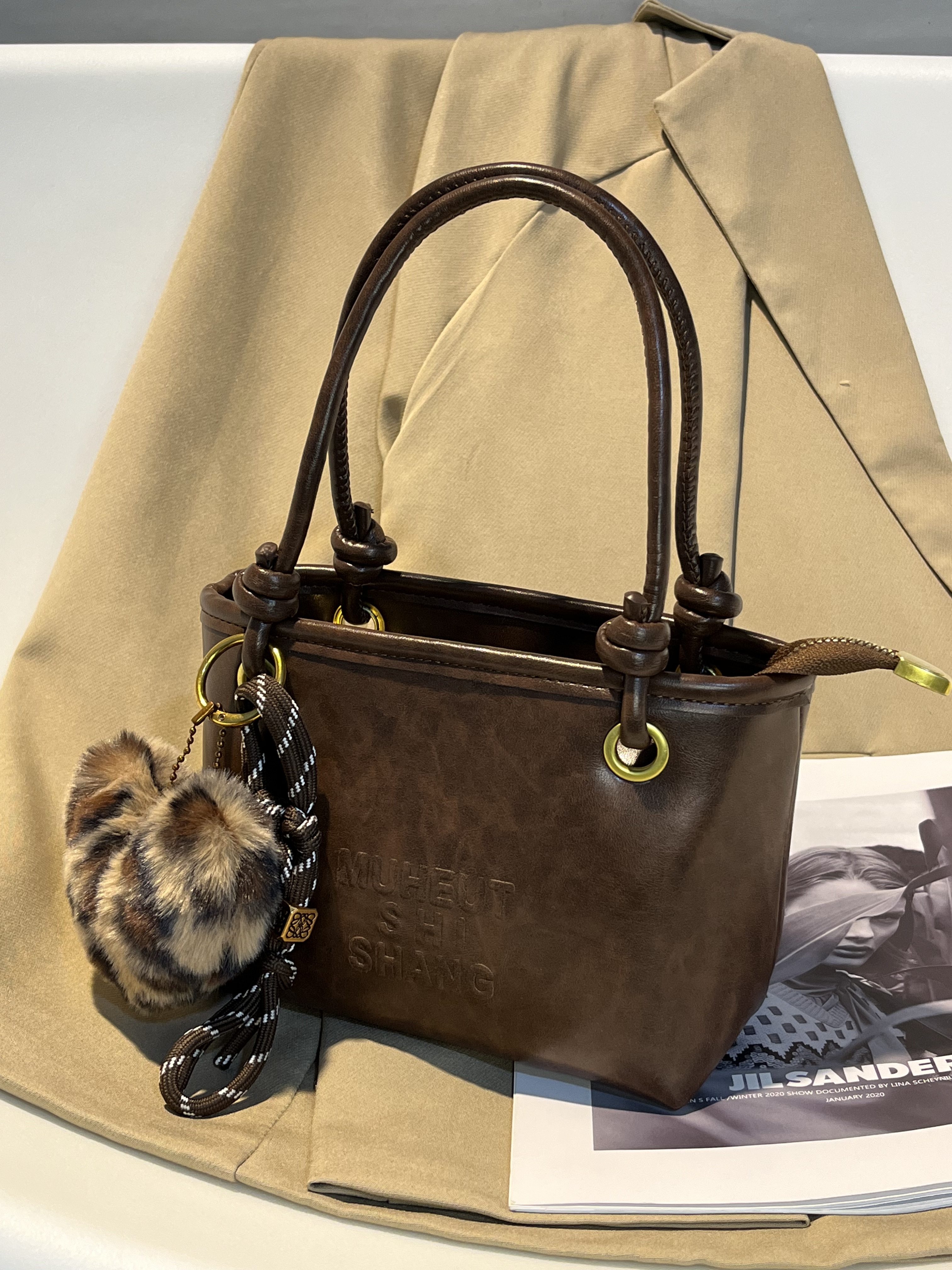 Trendy Retro Heart-Shaped Bucket Tote Bag 2025 - Stylish Women's Shoulder & Crossbody Bag