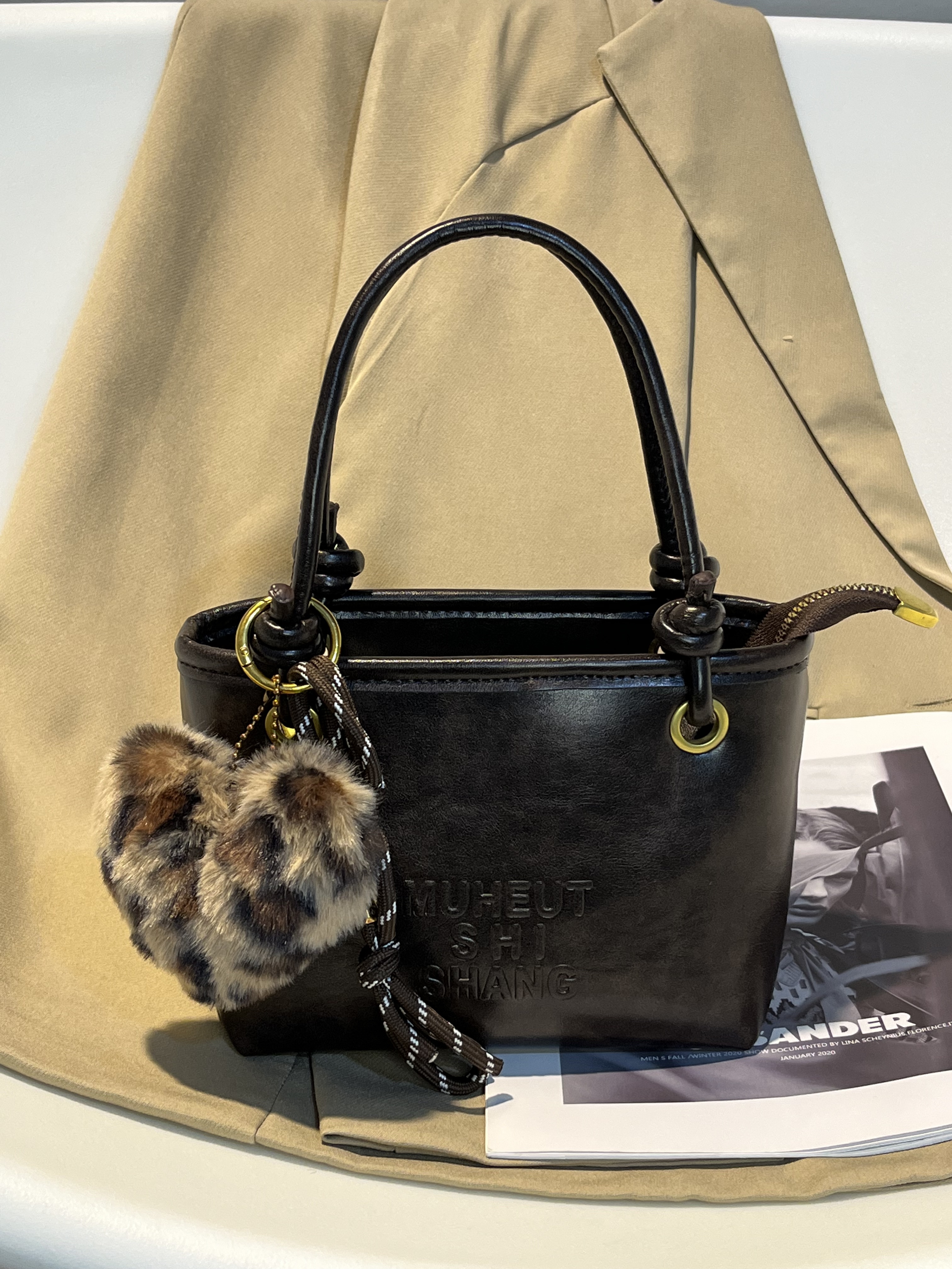 Trendy Retro Heart-Shaped Bucket Tote Bag 2025 - Stylish Women's Shoulder & Crossbody Bag