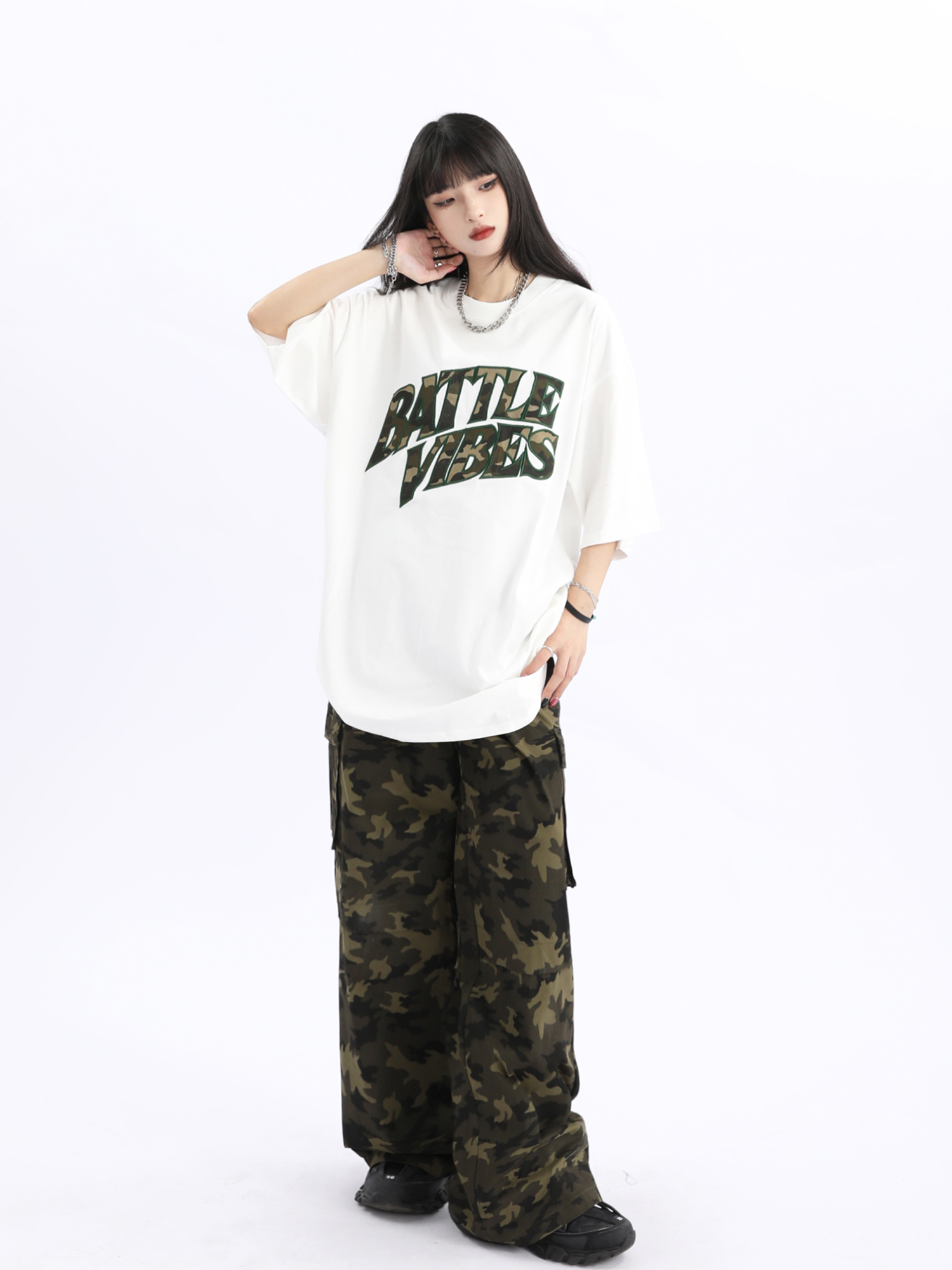 Vintage American Retro Oversized Short Sleeve T-Shirt for Men and Women - Unisex Loose Fit High Street Couple Tee
