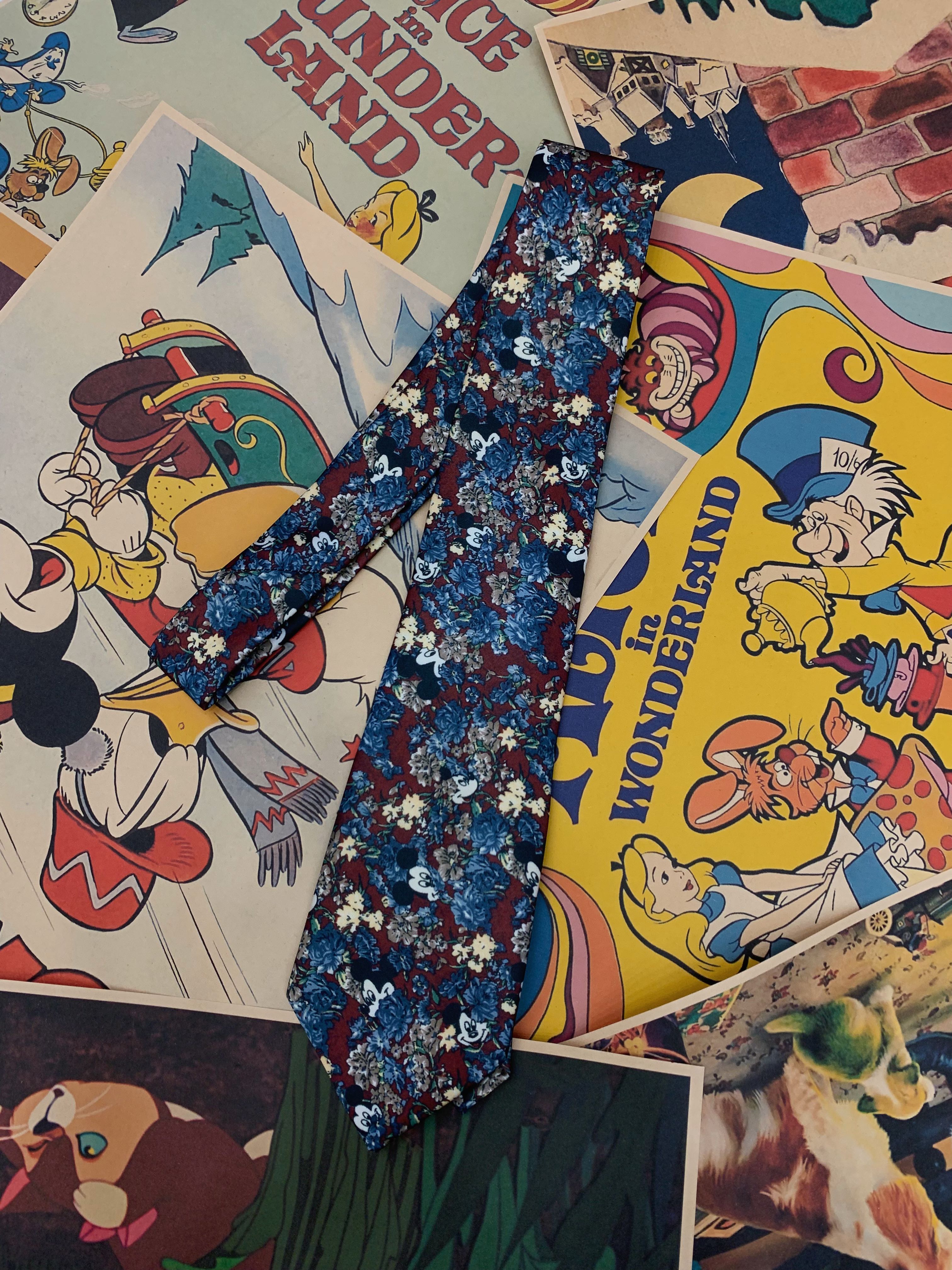 Vintage Floral Wide Bow Tie - Handmade Retro Hong Kong Style, Trendy Korean Casual Accessory for a Chic Look