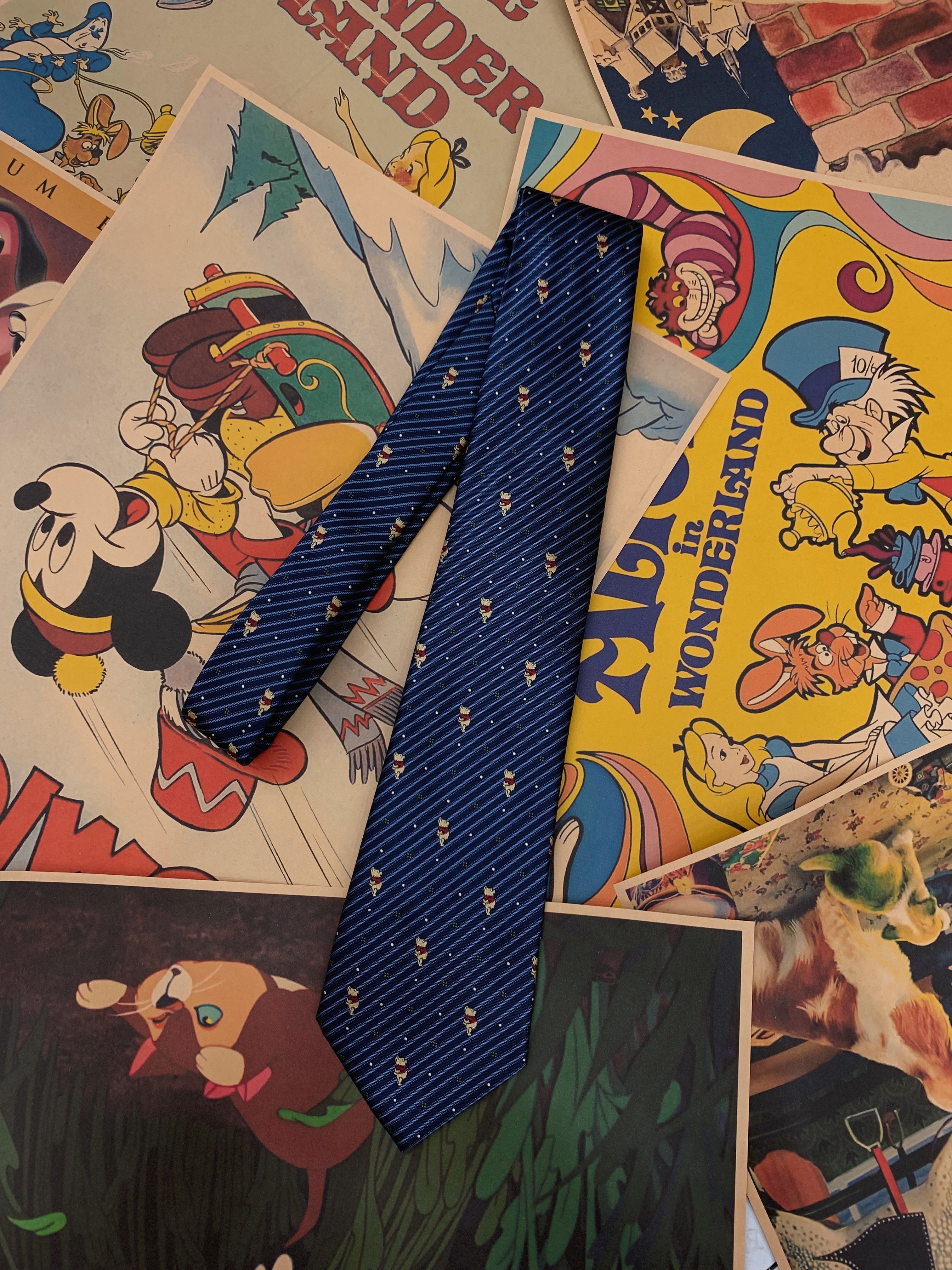 Vintage Floral Wide Bow Tie - Handmade Retro Hong Kong Style, Trendy Korean Casual Accessory for a Chic Look