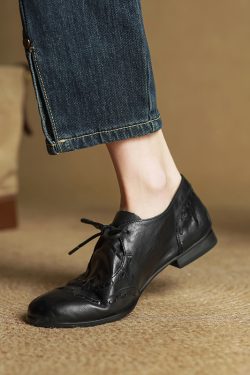 Vintage Genuine Leather Round-Toe Lace-Up Chunky Low Heel Shoes - Versatile Italian Style Footwear for Everyday Wear