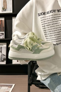 Women's Mesh Breathable Thick-Soled Board Shoes - 2025 Summer Trendy Versatile White Sneakers for Casual Style