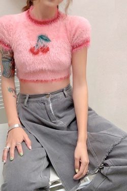 Style Core Aesthetics, New Style Trends - Cherry Fuzzy Crop Top